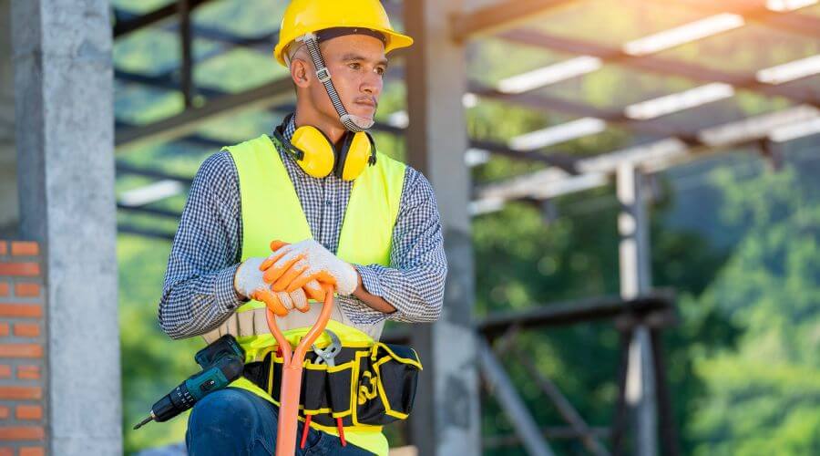 Professional gutter cleaning in Nicholson, GA